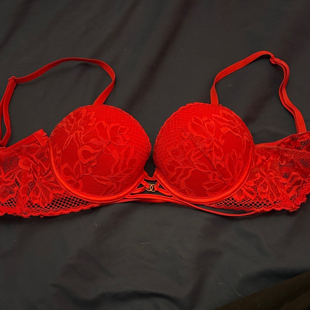 Vibrant Scarlet Lace Bra